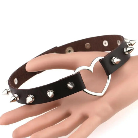 Sexy Love Heart Spiked Choker - Fast Shipping - Sale United Kingdom Stoke-on-trent